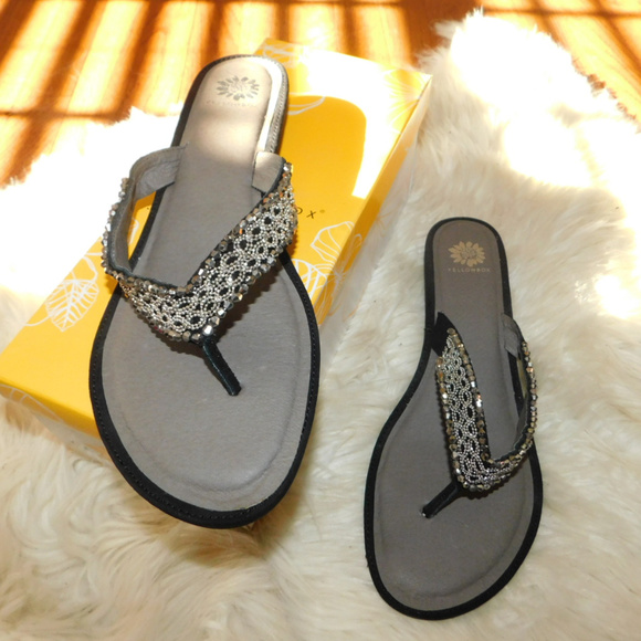 yellow box flip flops size 11